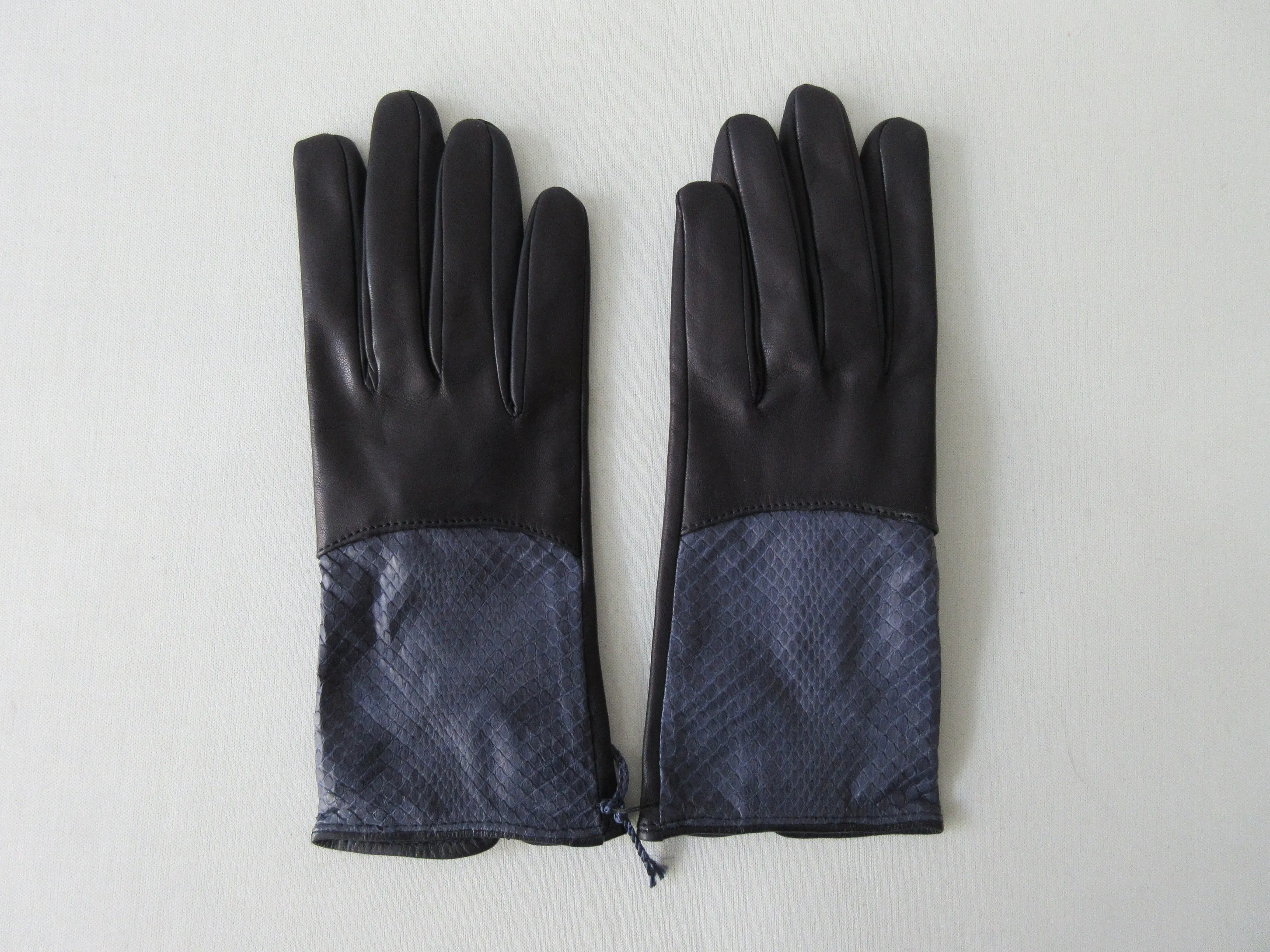 20G09 -Gala Gloves Navy Glove with Snake Skin Top Panel