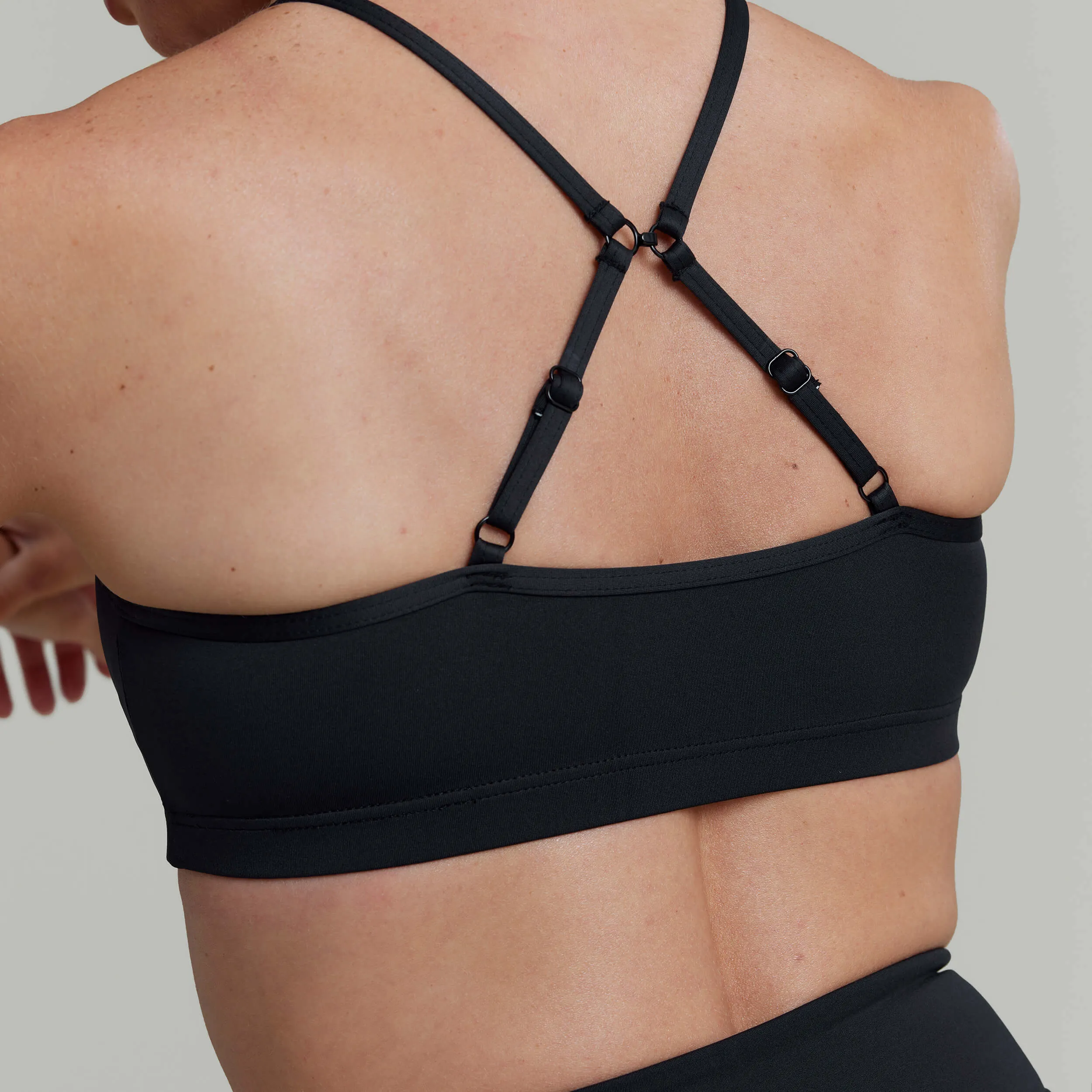 CLQ Yoga Bra - BLACK