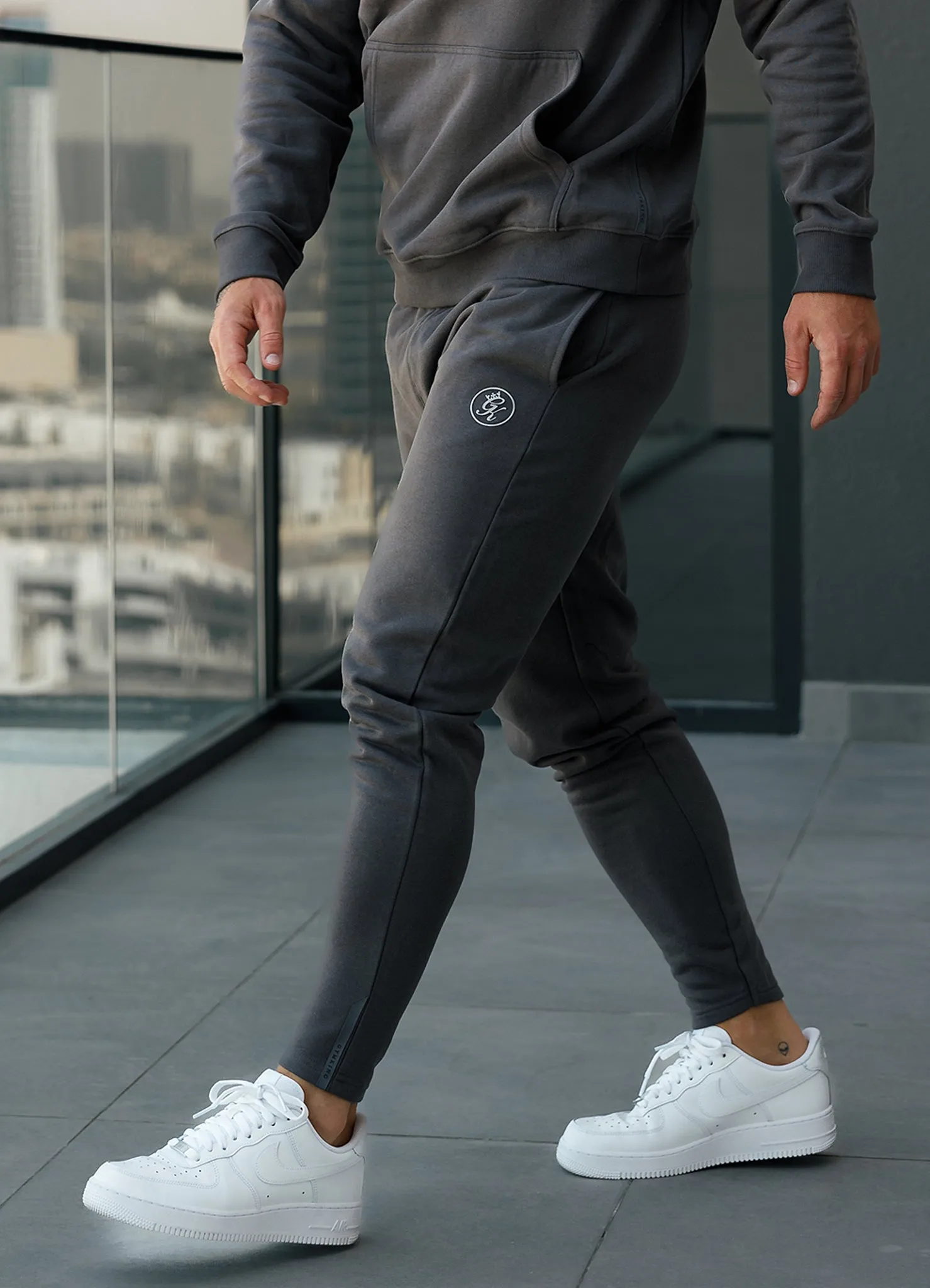 Gym King Pro Logo Jogger - Graphite