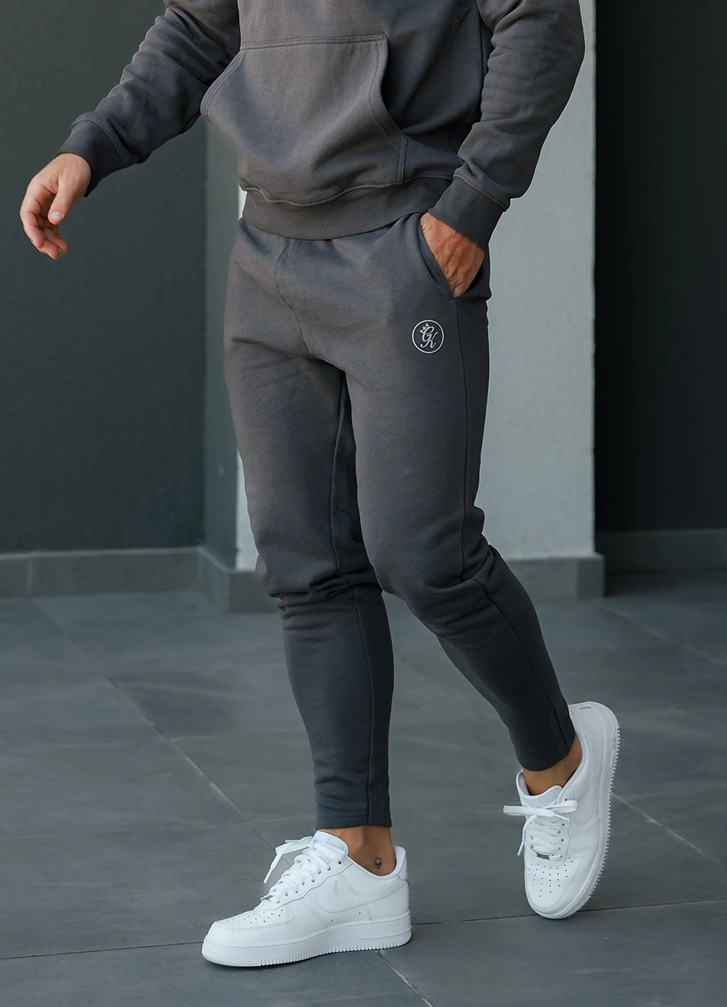 Gym King Pro Logo Jogger - Graphite