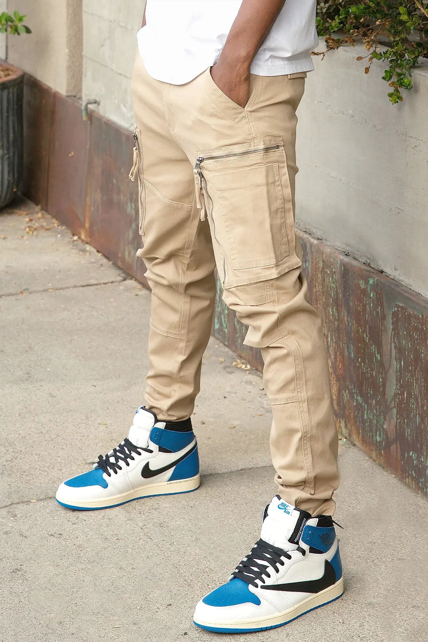 Men's Essential Utility Cargo Jogger Pants