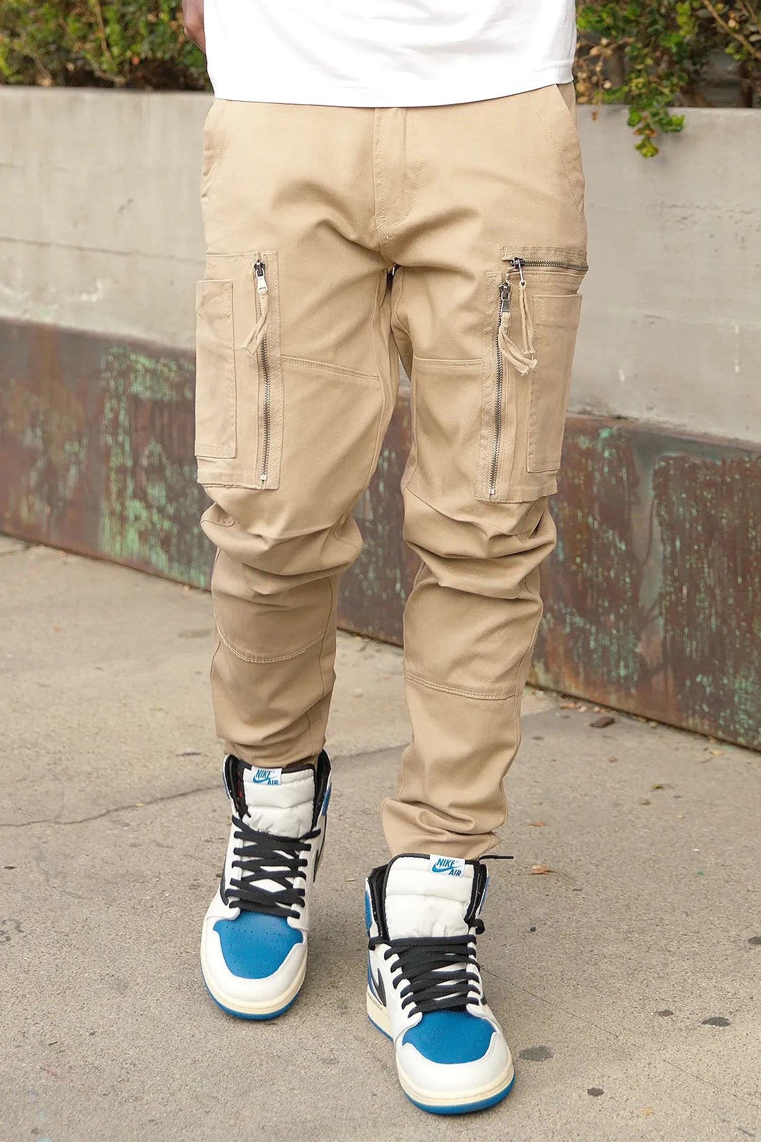 Men's Essential Utility Cargo Jogger Pants