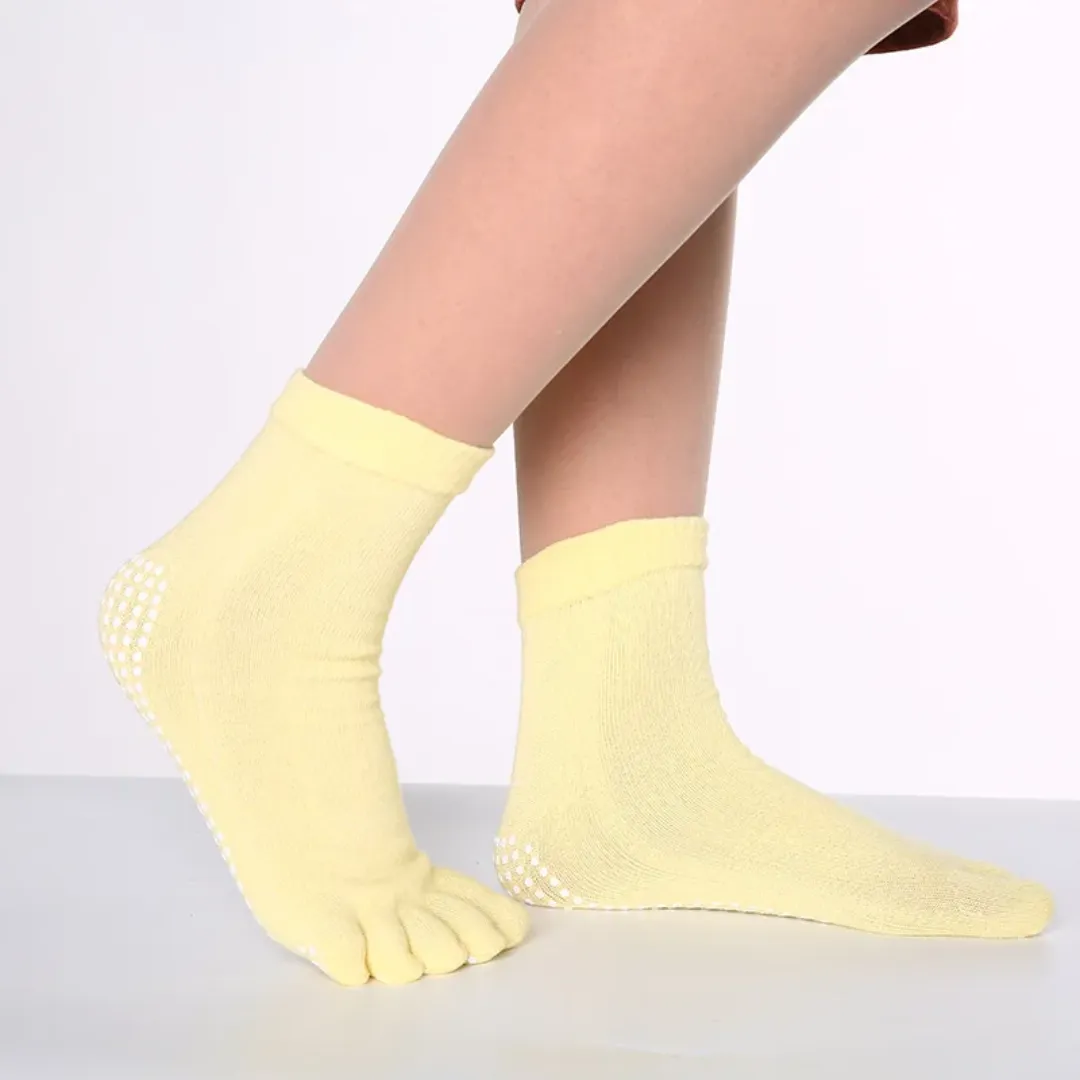 Non-Slip Five-Toed Yoga Socks for Women - Breathable & Colorful (12 Colors)