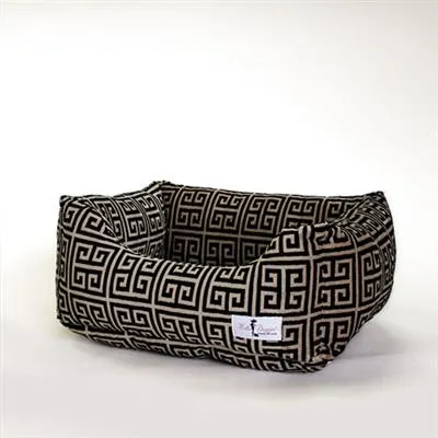 Obsidian Dog Bed - Silky Soft Comfort for Your Pup